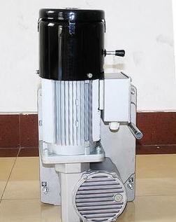 高空作業(yè)吊籃廠家懸吊渠道及焊接工作 高空作業(yè)吊籃廠家懸吊渠道及焊接工作